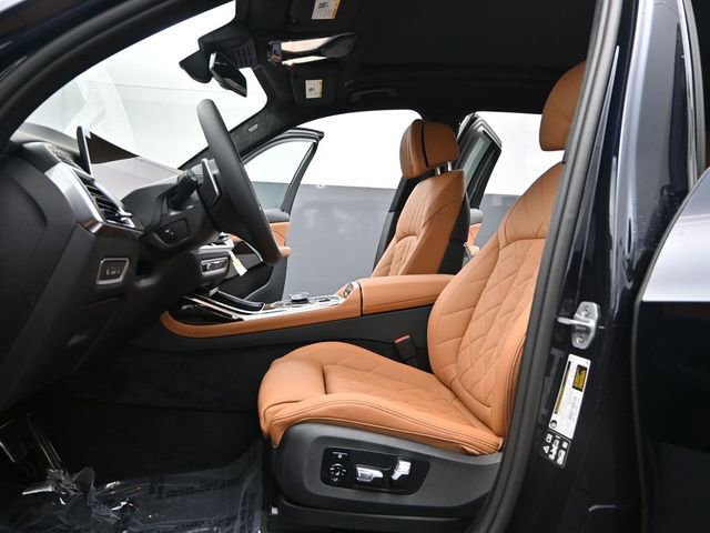New 2026 BMW X7 xDrive40i w/ Executive Package image 12