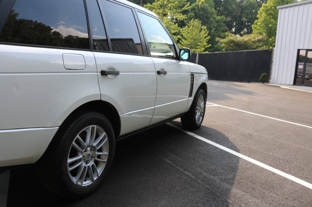 Used 2011 Land Rover Range Rover HSE AWD/4WD image 31