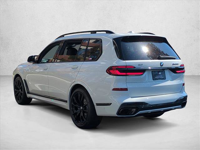 New 2026 BMW X7 M60i image 3