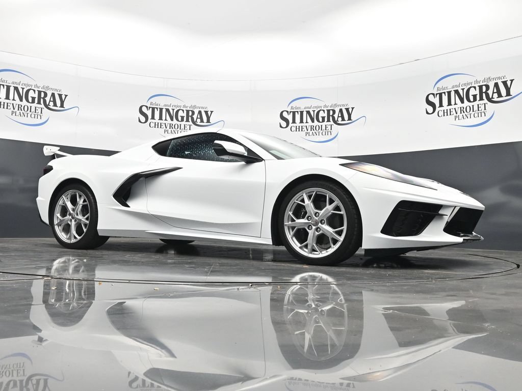 Used 2020 Chevrolet Corvette Stingray Coupe w/ 1LT RWD image 26