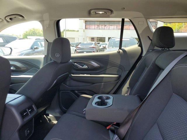 Used 2024 GMC Terrain SLE AWD/4WD image 9