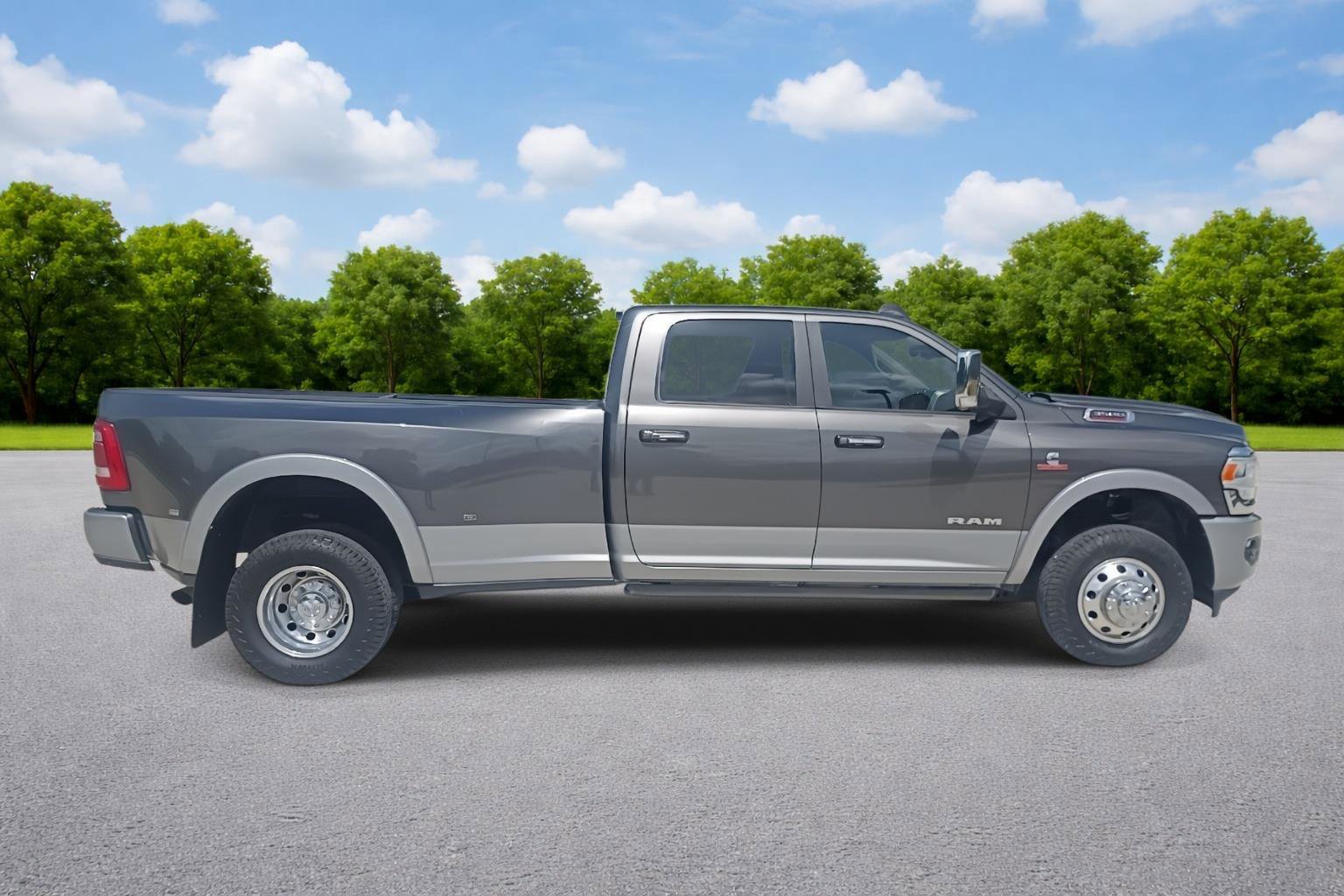 Used 2020 RAM 3500 Laramie image 8