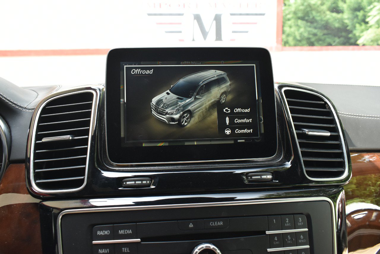Used 2018 Mercedes-Benz GLS 550 4MATIC image 29