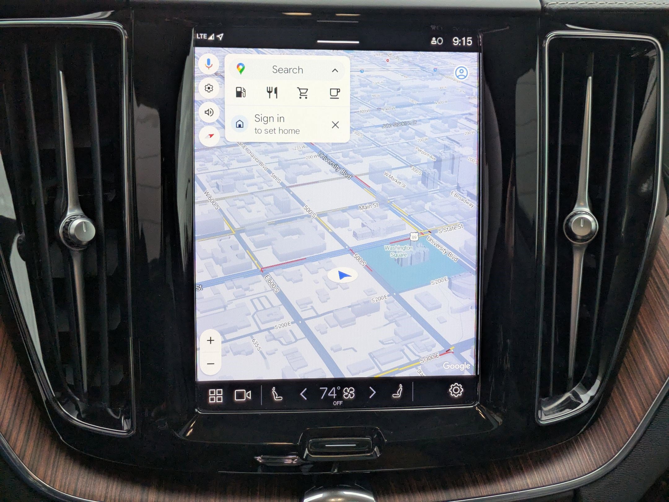 Certified 2023 Volvo XC60 B6 Ultimate w/ Protection Package Premier image 22