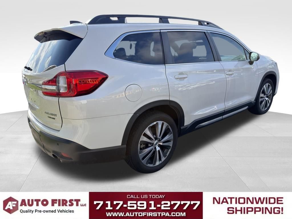 Used 2022 Subaru Ascent Limited image 3