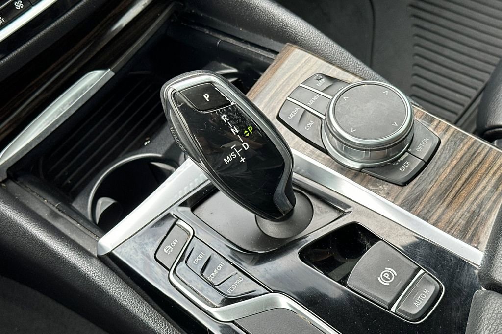 Used 2018 BMW 540i xDrive image 23