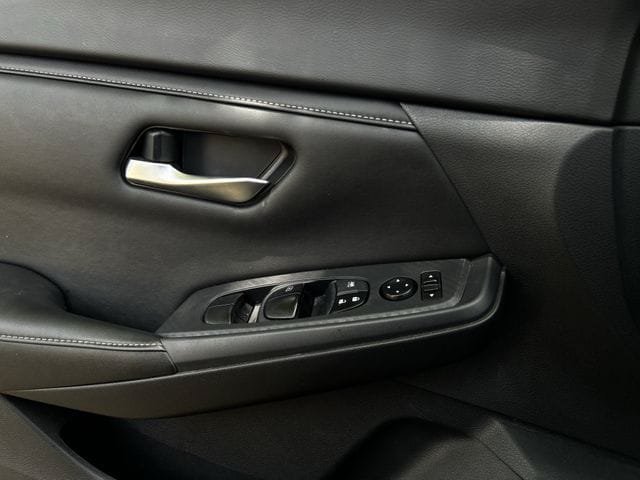 Used 2023 Nissan Sentra SV w/ All-Weather Package FWD image 25