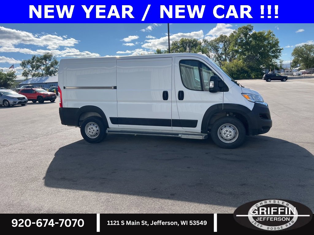 Used 2023 RAM ProMaster 2500 image 4
