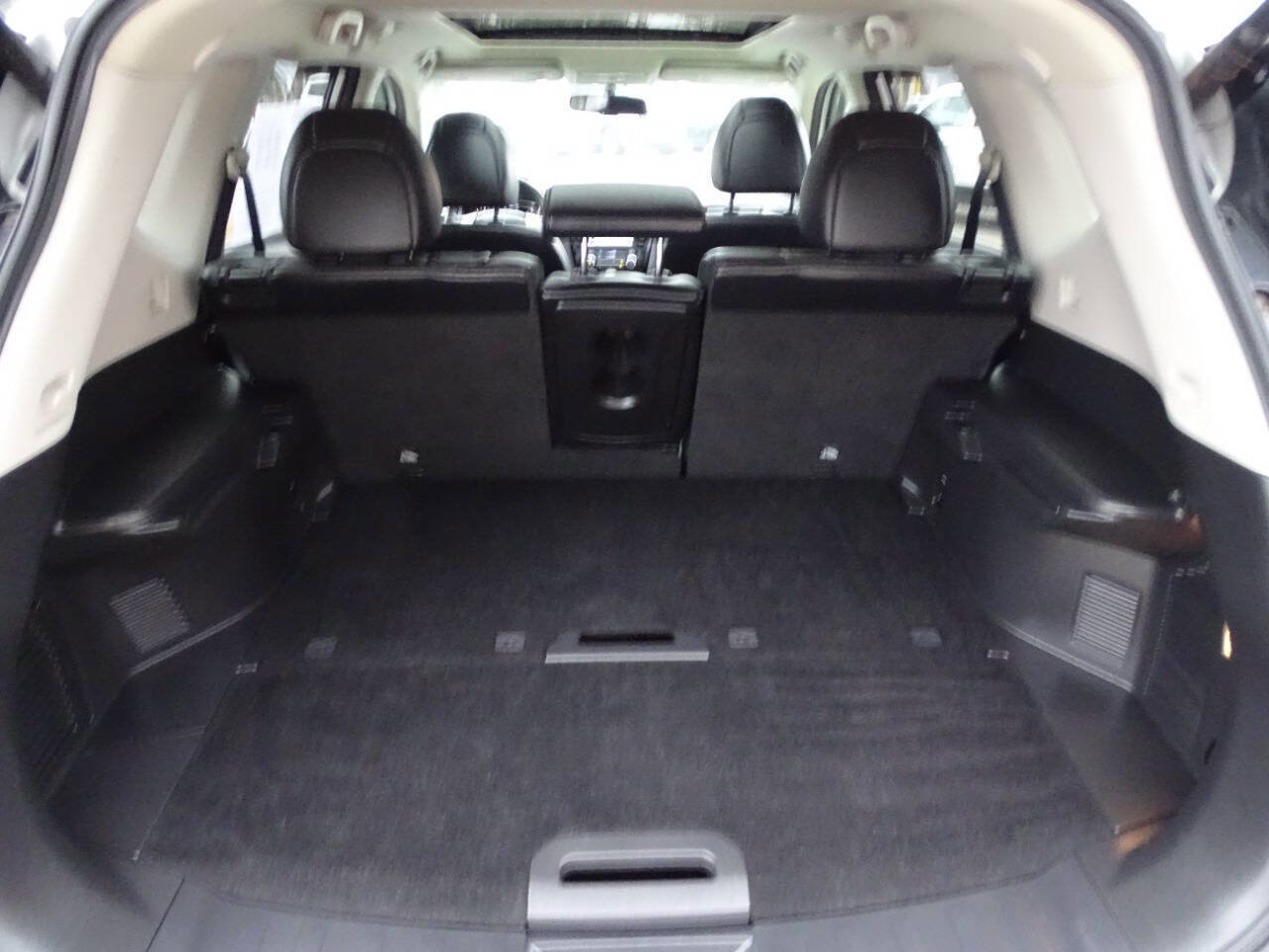 Used 2014 Nissan Rogue SL image 36