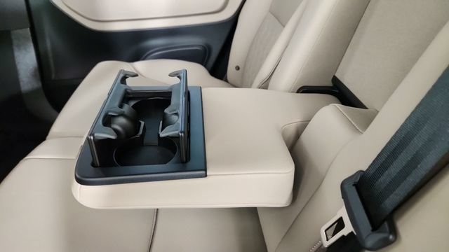 New 2026 Volvo XC90 B5 Plus w/ Protection Package Premier AWD/4WD image 29