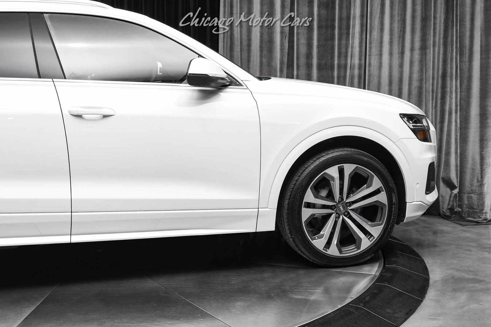 Used 2020 Audi Q8 Premium Plus AWD/4WD image 47