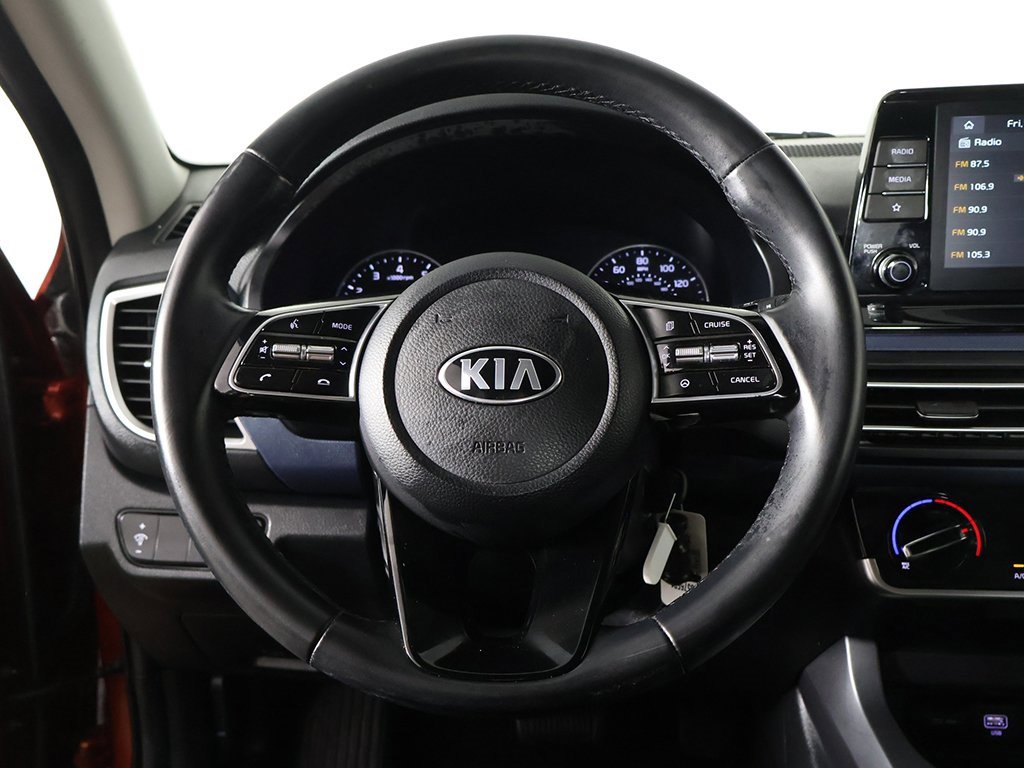 Used 2021 Kia Seltos S image 32