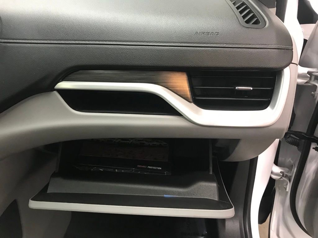 Used 2022 GMC Terrain SLT w/ Infotainment Package II image 36