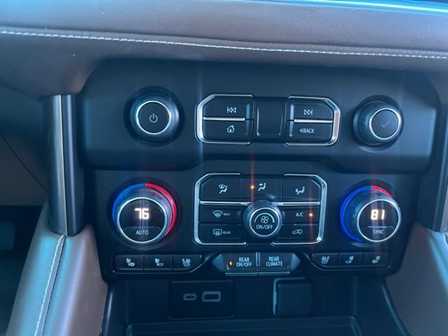 Used 2024 Chevrolet Tahoe High Country AWD/4WD image 19