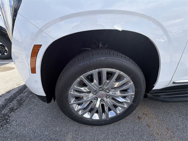 New 2026 GMC Yukon XL Elevation w/ LPO, Floor Liner Package image 10