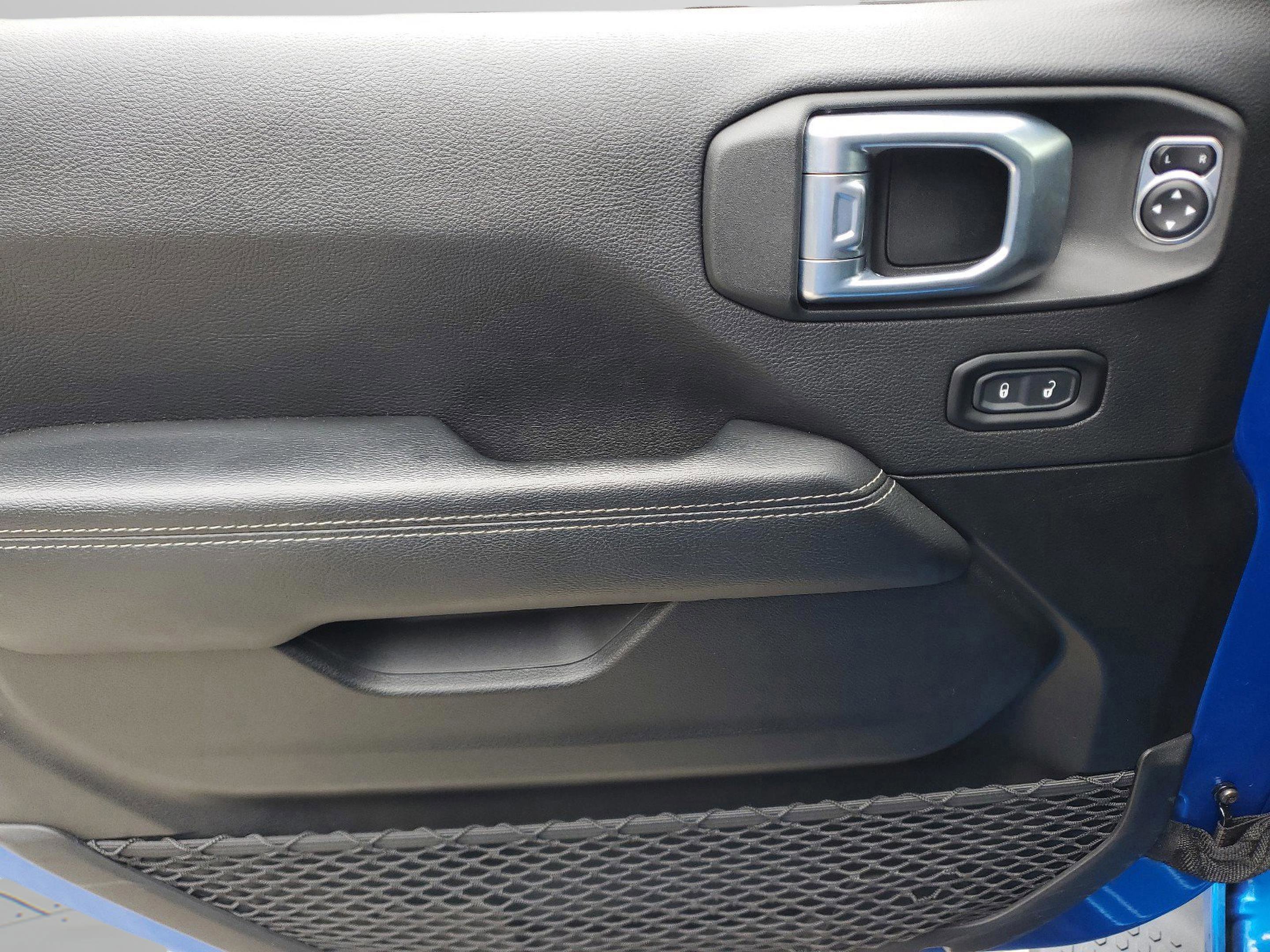 Certified 2021 Jeep Wrangler Unlimited Sahara image 8