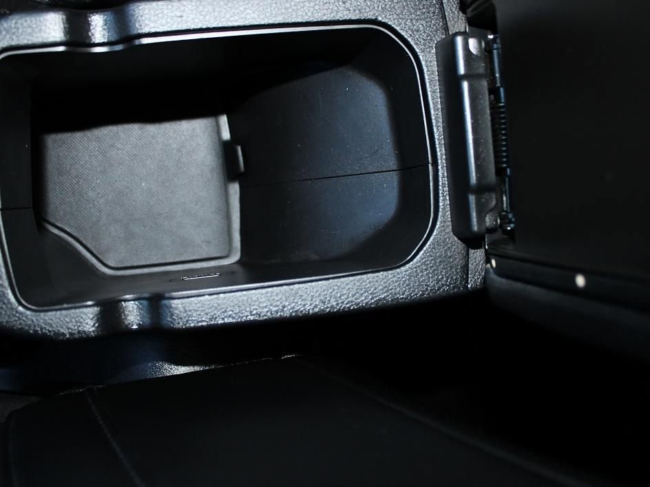 Used 2020 Jeep Compass Limited image 26