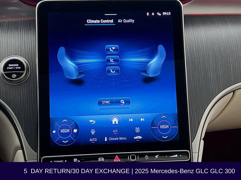 Used 2025 Mercedes-Benz GLC 300 4MATIC image 20