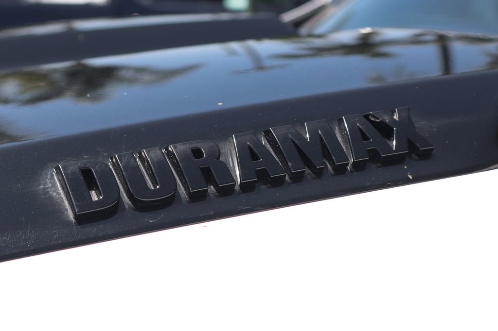 Used 2024 Chevrolet Silverado 1500 ZR2 w/ Technology Package AWD/4WD image 61