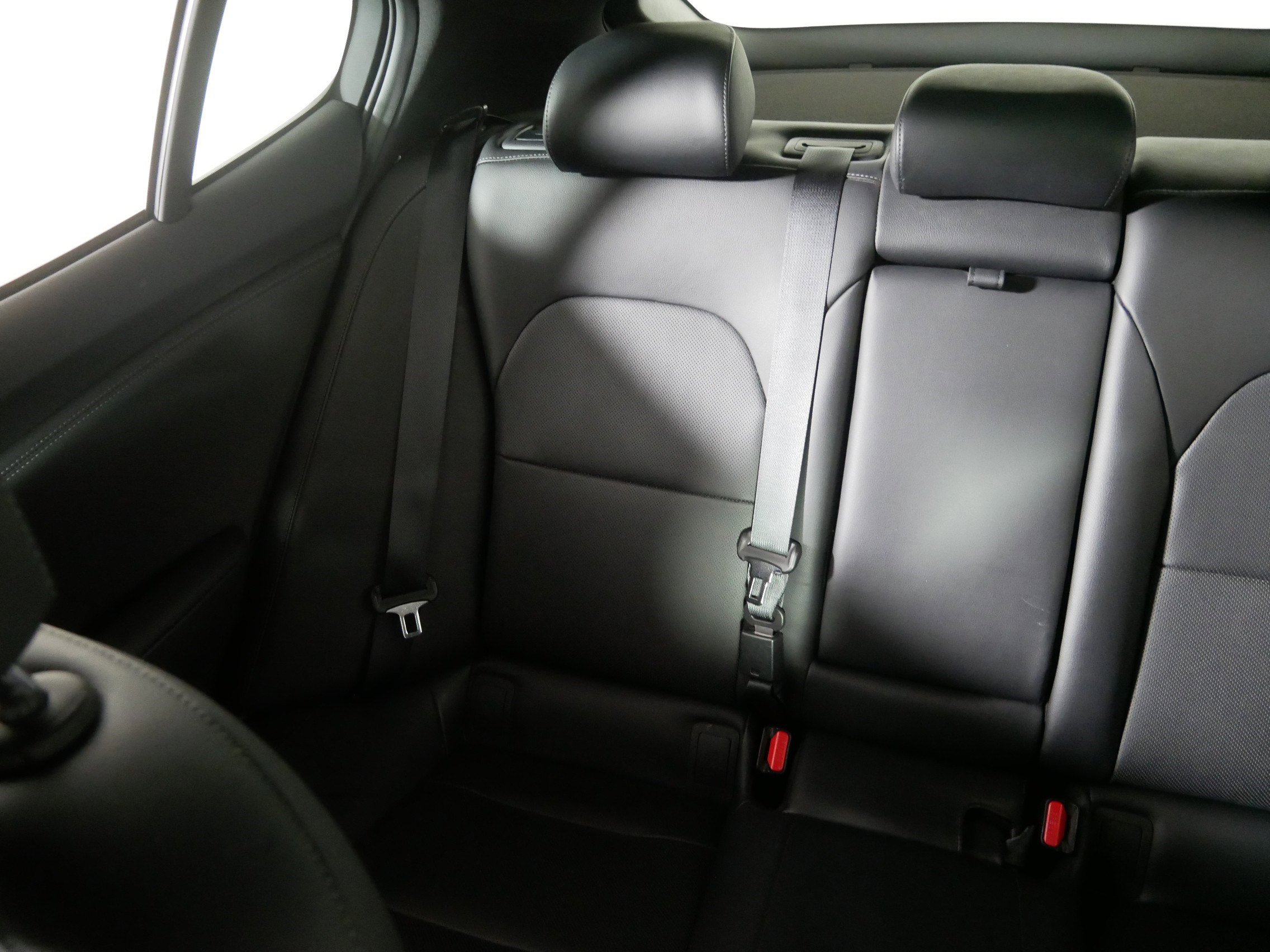 Used 2020 Kia Stinger GT-Line w/ Sun & Sound Package image 12