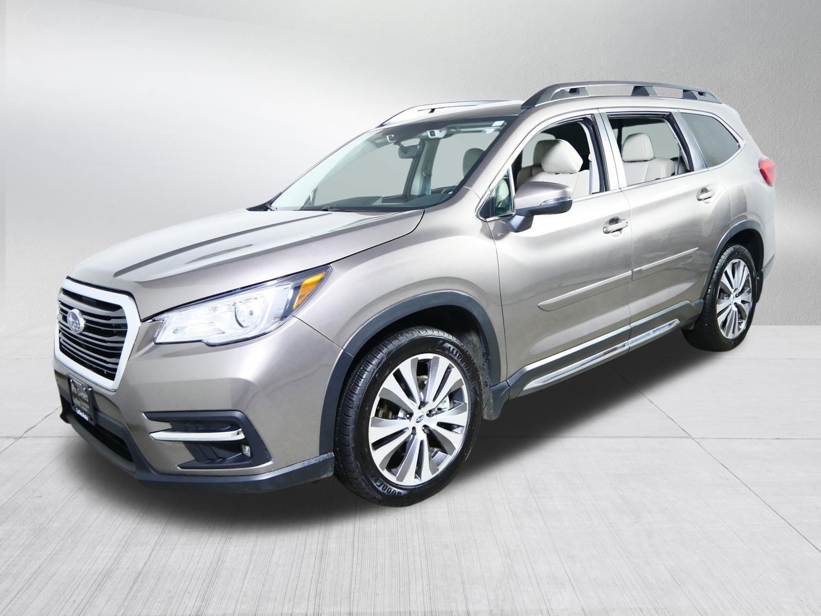 Used 2021 Subaru Ascent Limited w/ Popular Package #2 image 3