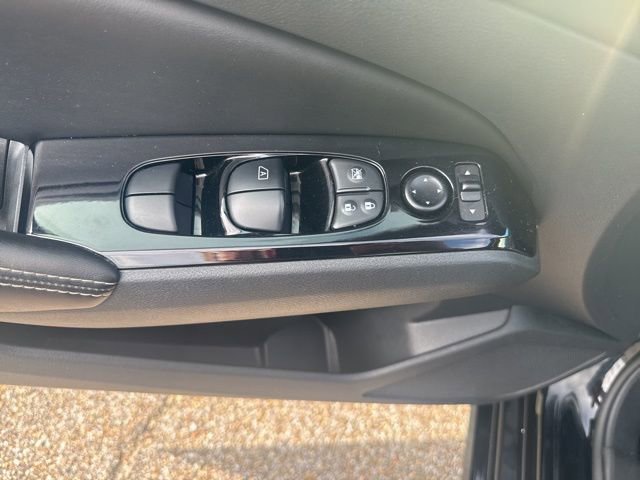 Used 2023 Nissan Altima 2.5 SV image 17