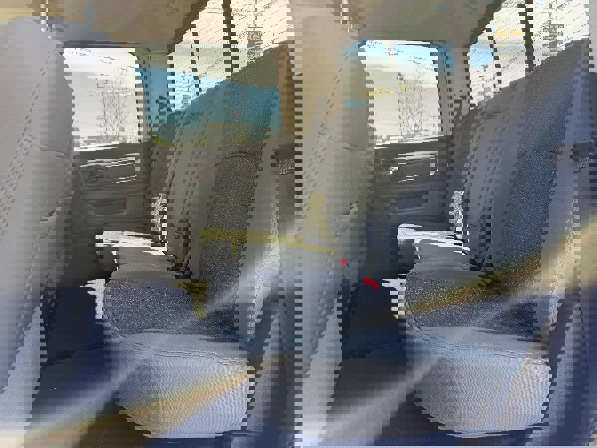 Used 2013 RAM 3500 Big Horn image 21