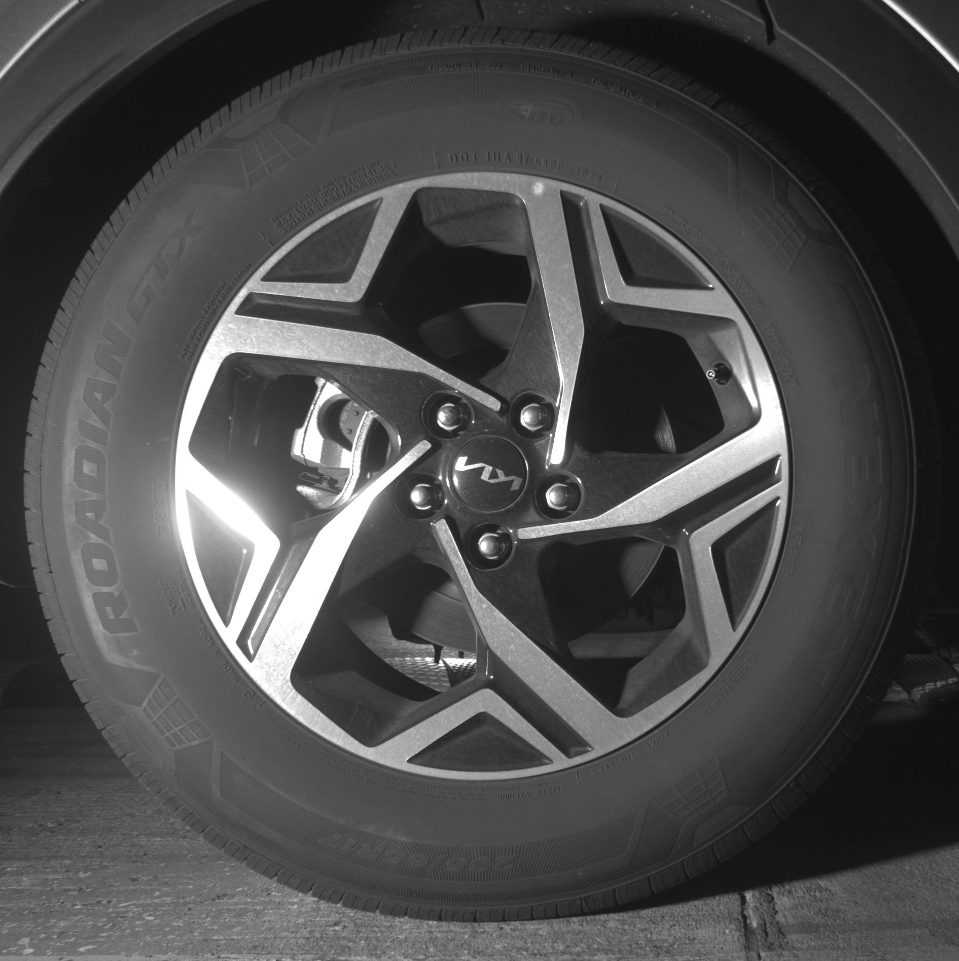 Used 2025 Kia Sportage LX image 15