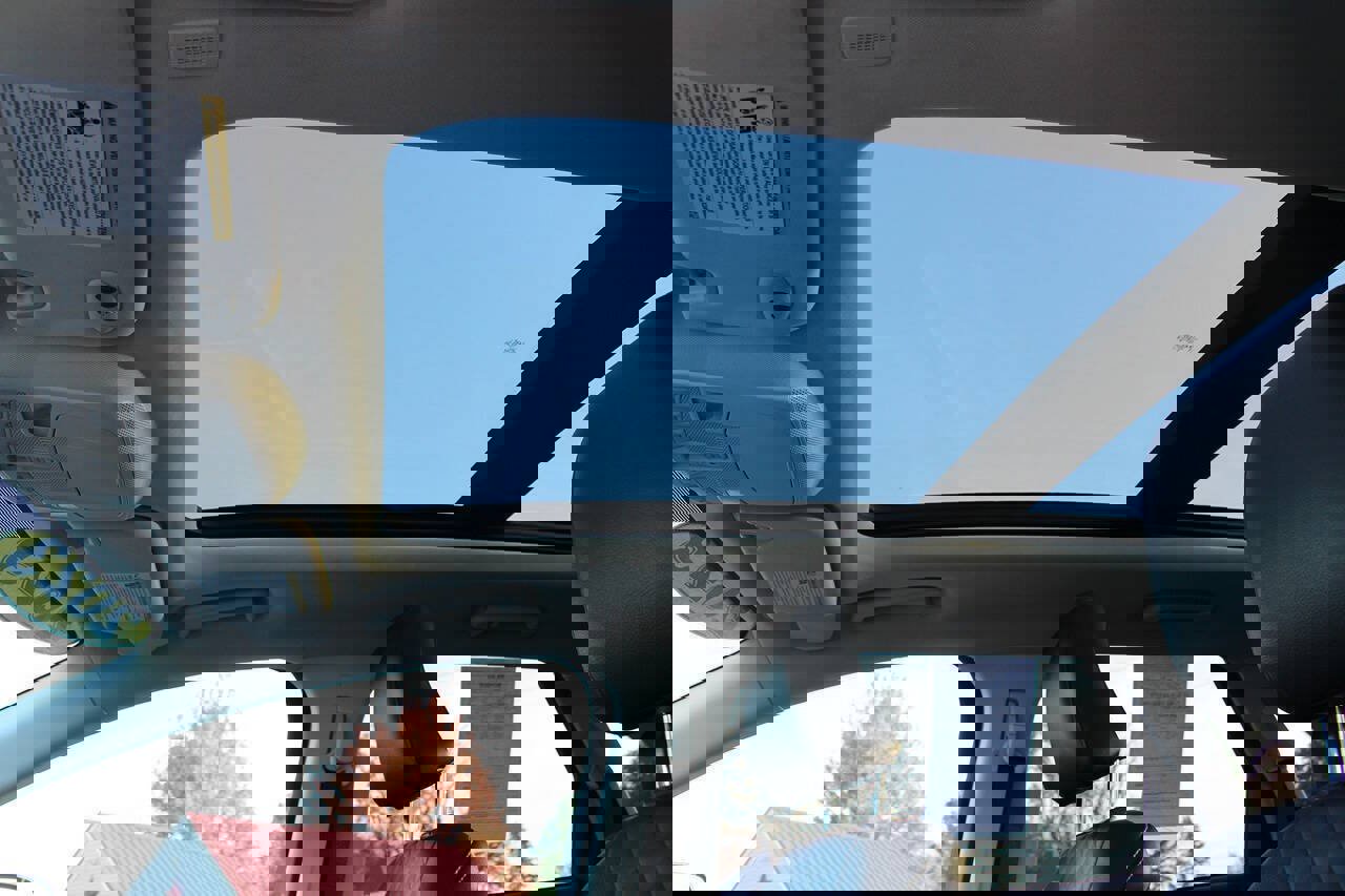 Used 2023 Ford Edge Titanium w/ Equipment Group 301A image 14