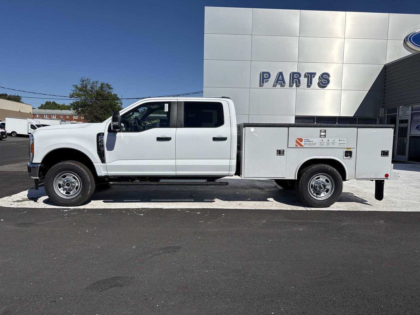 New 2026 Ford F350 XL w/ XL Chrome Package AWD/4WD image 6