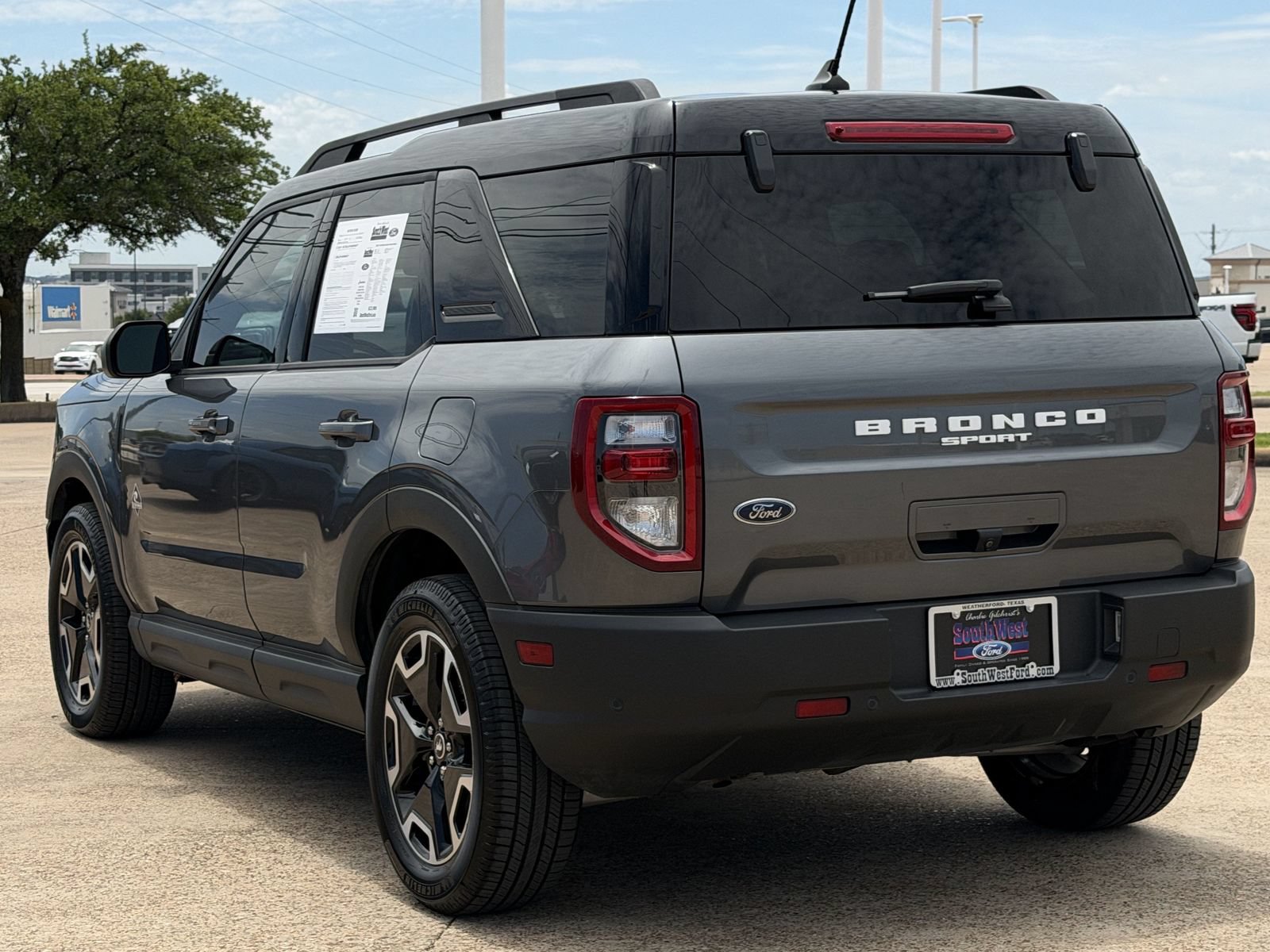 Certified 2021 Ford Bronco Sport Outer Banks AWD/4WD image 6