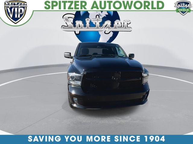 Used 2014 RAM 1500 Express w/ Black Ram 1500 Express Group AWD/4WD image 3