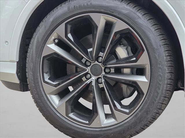 New 2026 Audi Q7 3.0T Premium Plus image 9