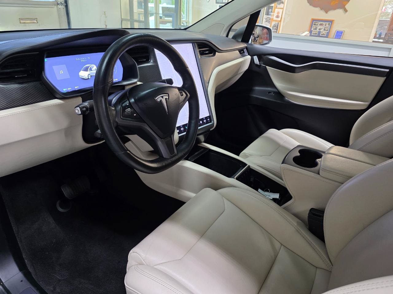 Used 2018 Tesla Model X 75D AWD/4WD image 16