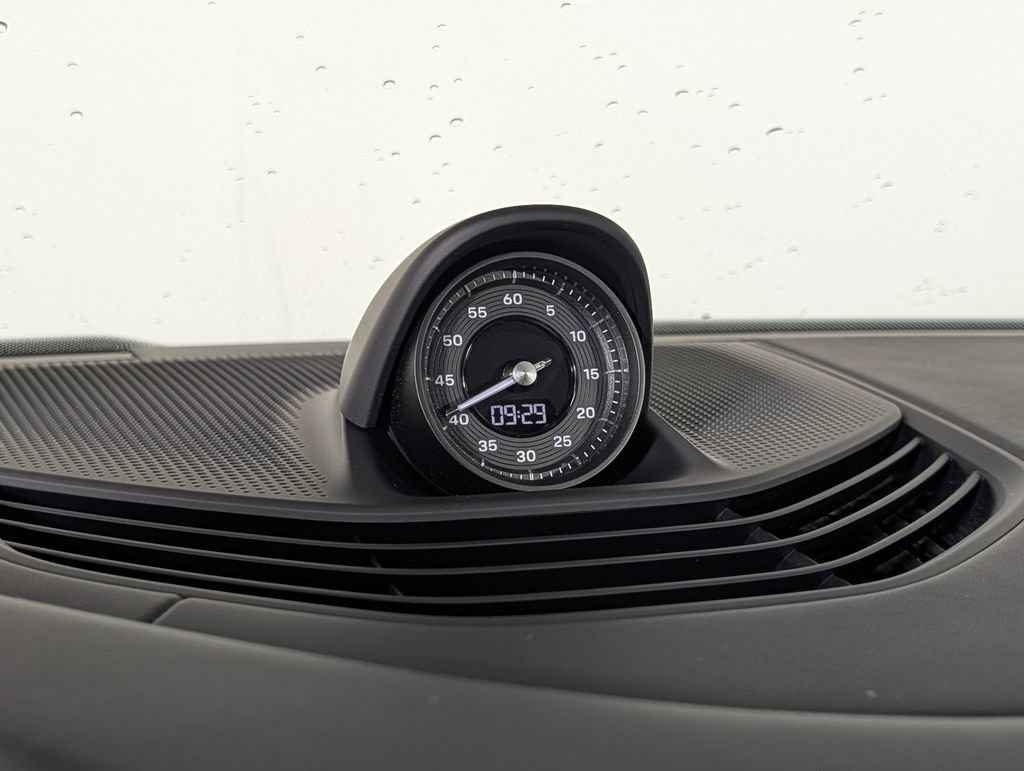 Certified 2023 Porsche Taycan GTS AWD/4WD image 29