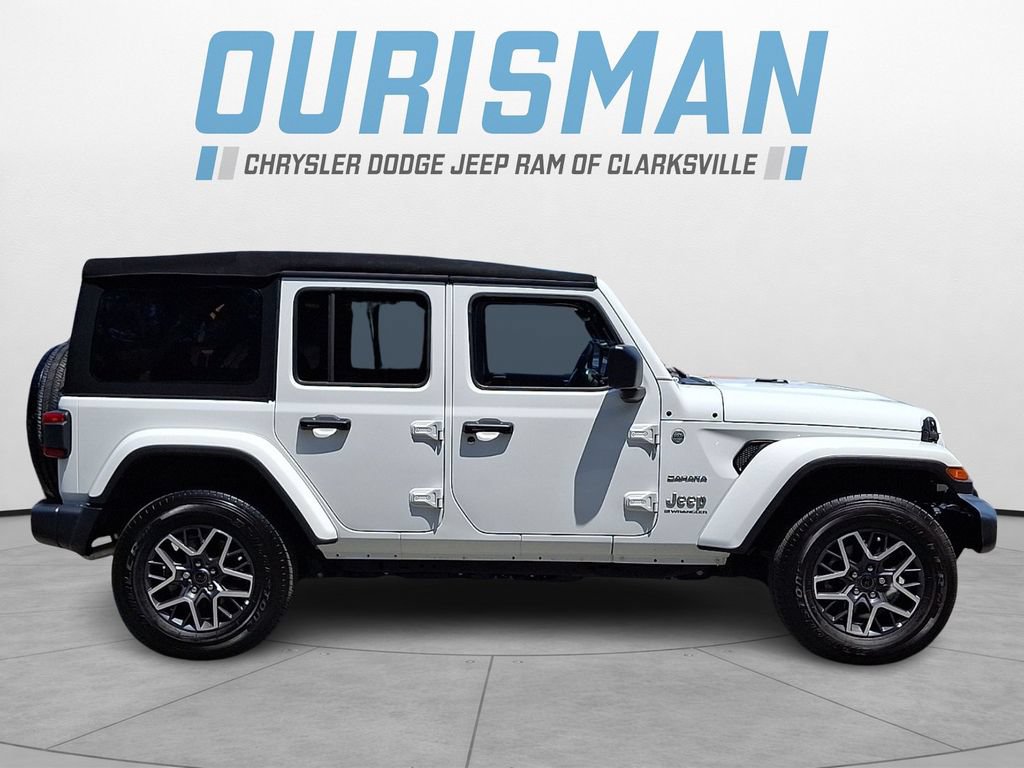 Used 2024 Jeep Wrangler Unlimited Sahara w/ Technology Group AWD/4WD image 7