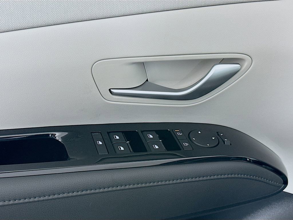 New 2026 Hyundai Tucson Limited image 20