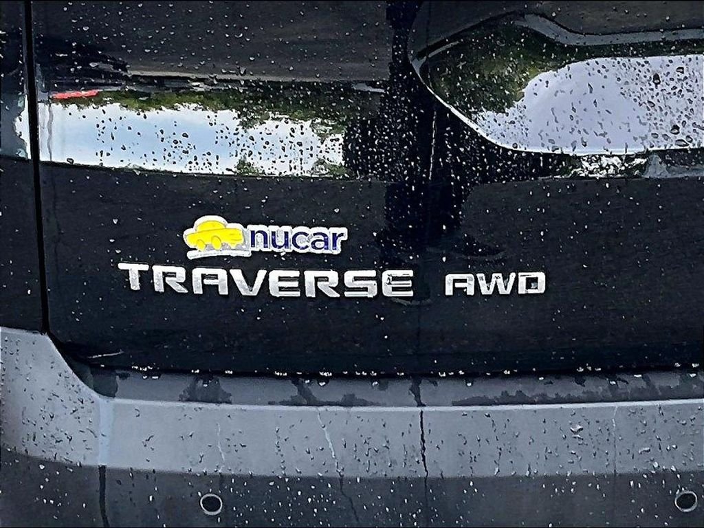 Used 2023 Chevrolet Traverse LT AWD/4WD image 30