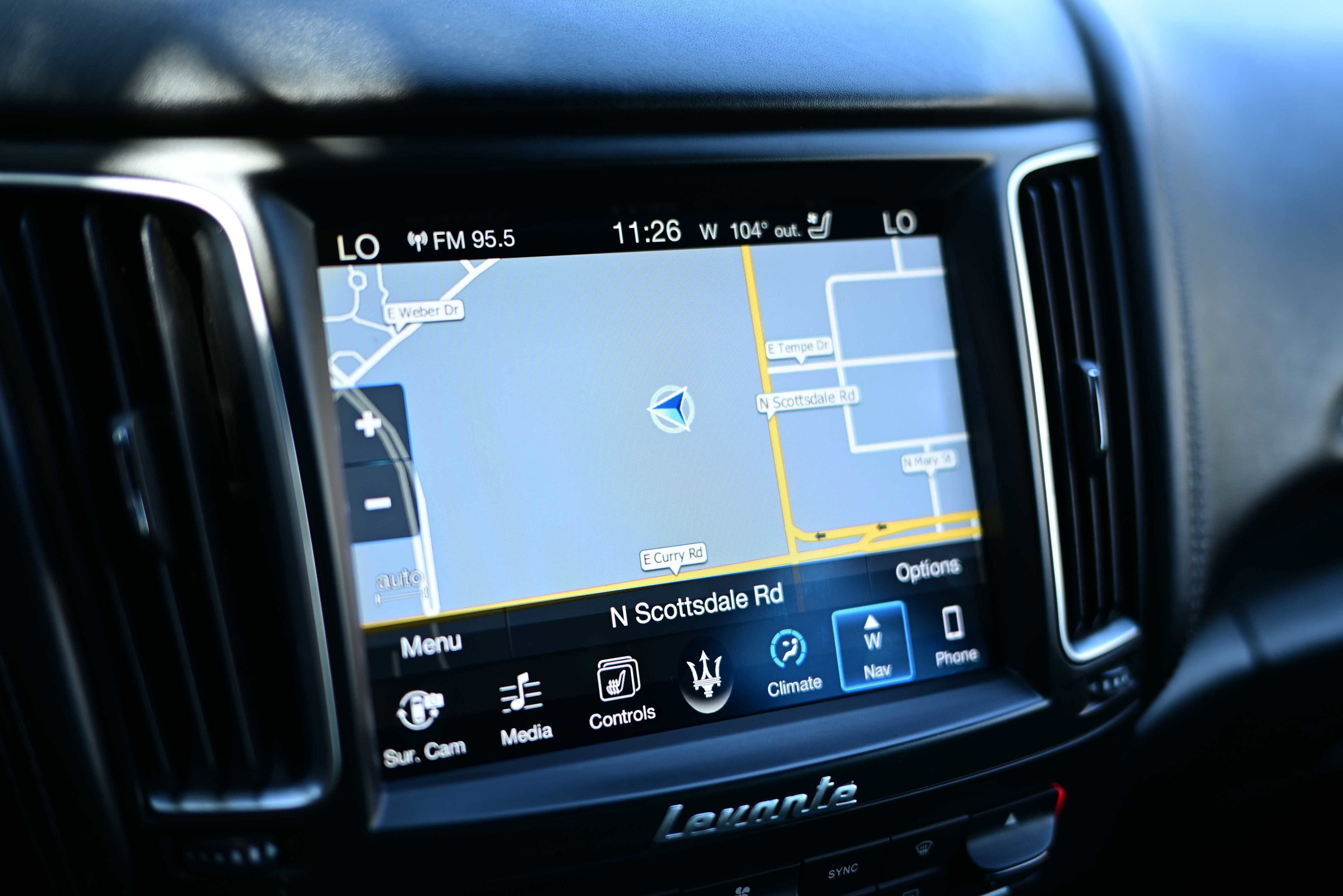 Used 2017 Maserati Levante S image 17