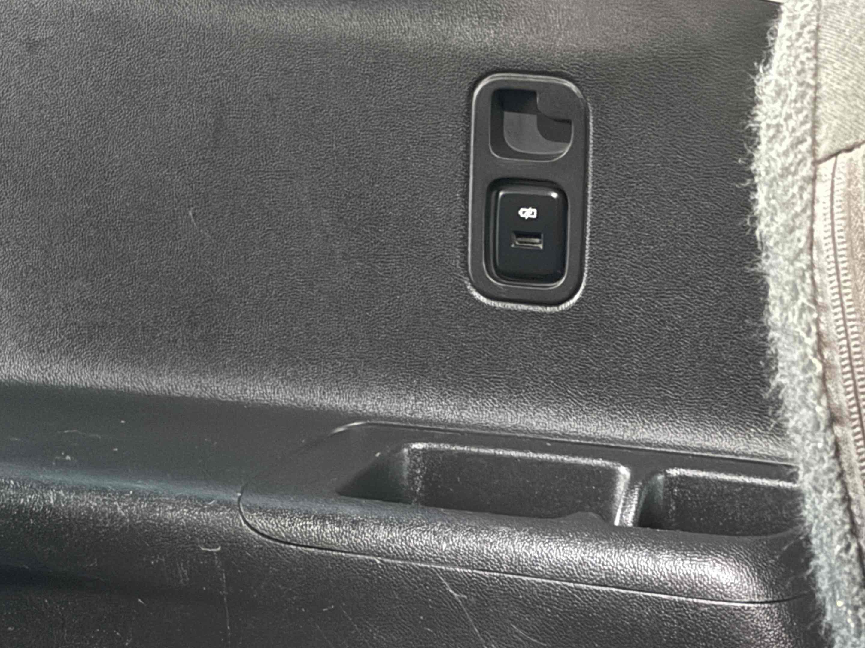 Used 2019 Chevrolet Traverse LT image 53