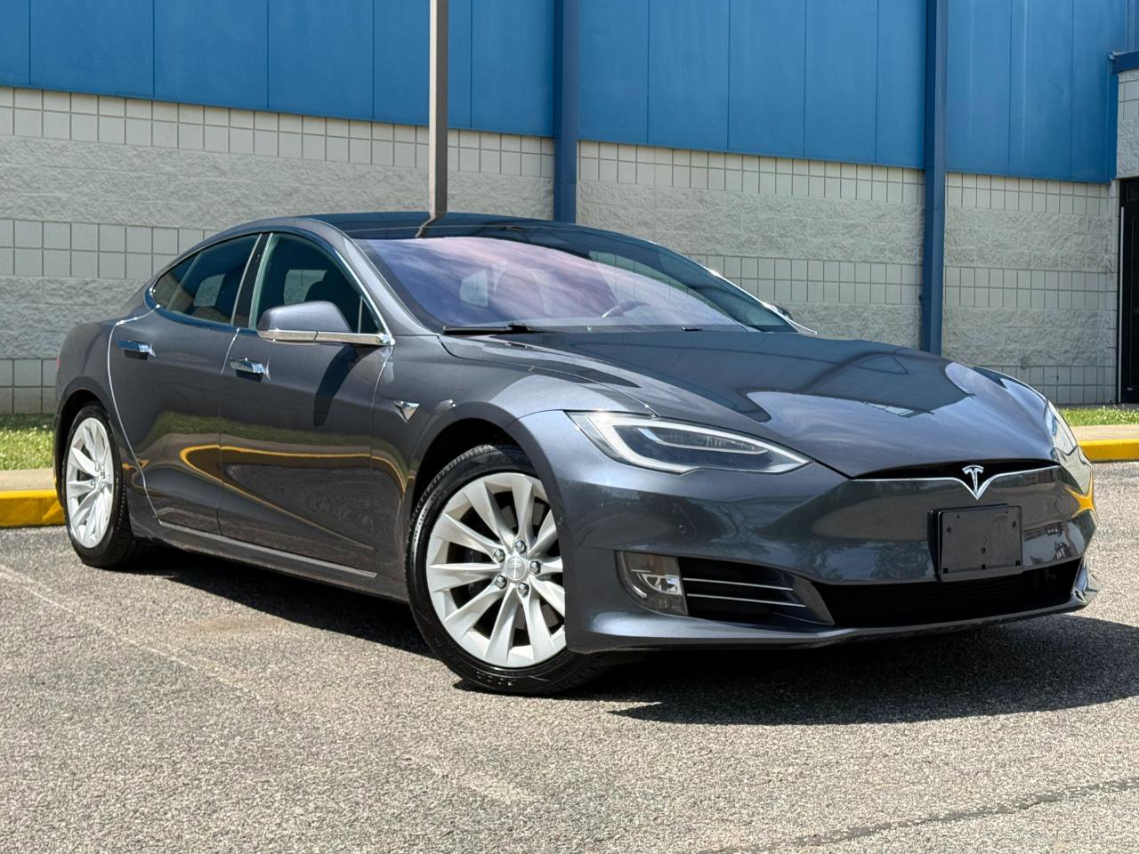 Used 2017 Tesla Model S 100D image 3