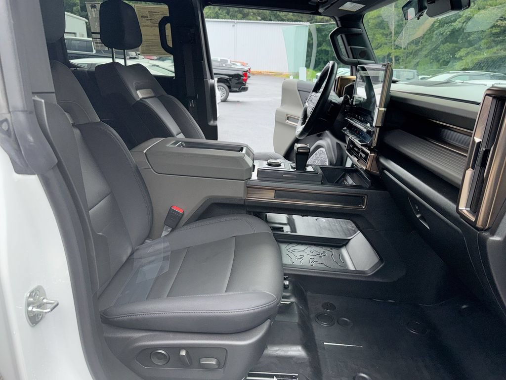 Used 2025 GMC Hummer EV 3X AWD/4WD image 31