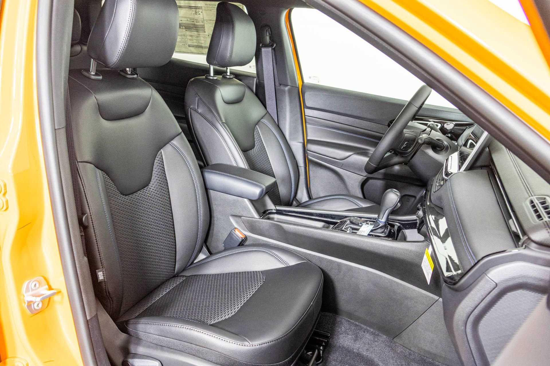 New 2026 Jeep Compass Latitude image 40