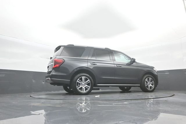 Used 2022 Ford Expedition Limited AWD/4WD image 40