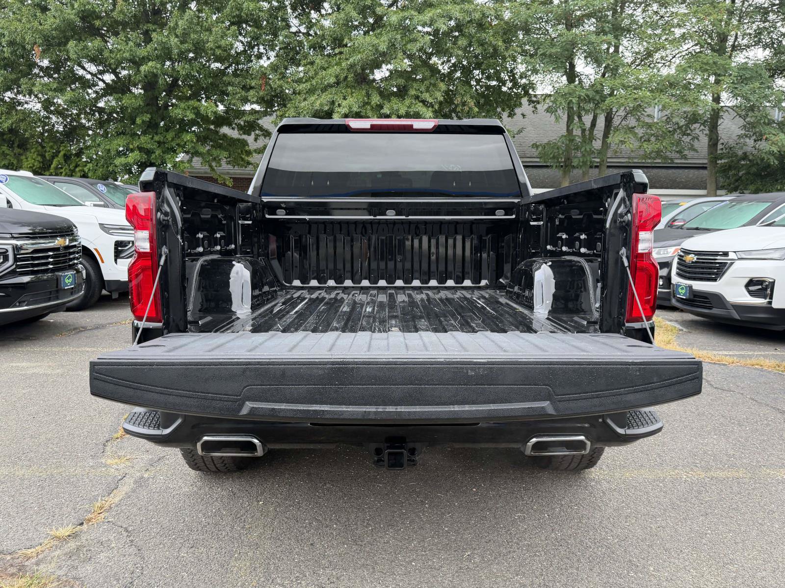 Certified 2023 Chevrolet Silverado 1500 RST w/ Z71 Off-Road Package AWD/4WD image 13