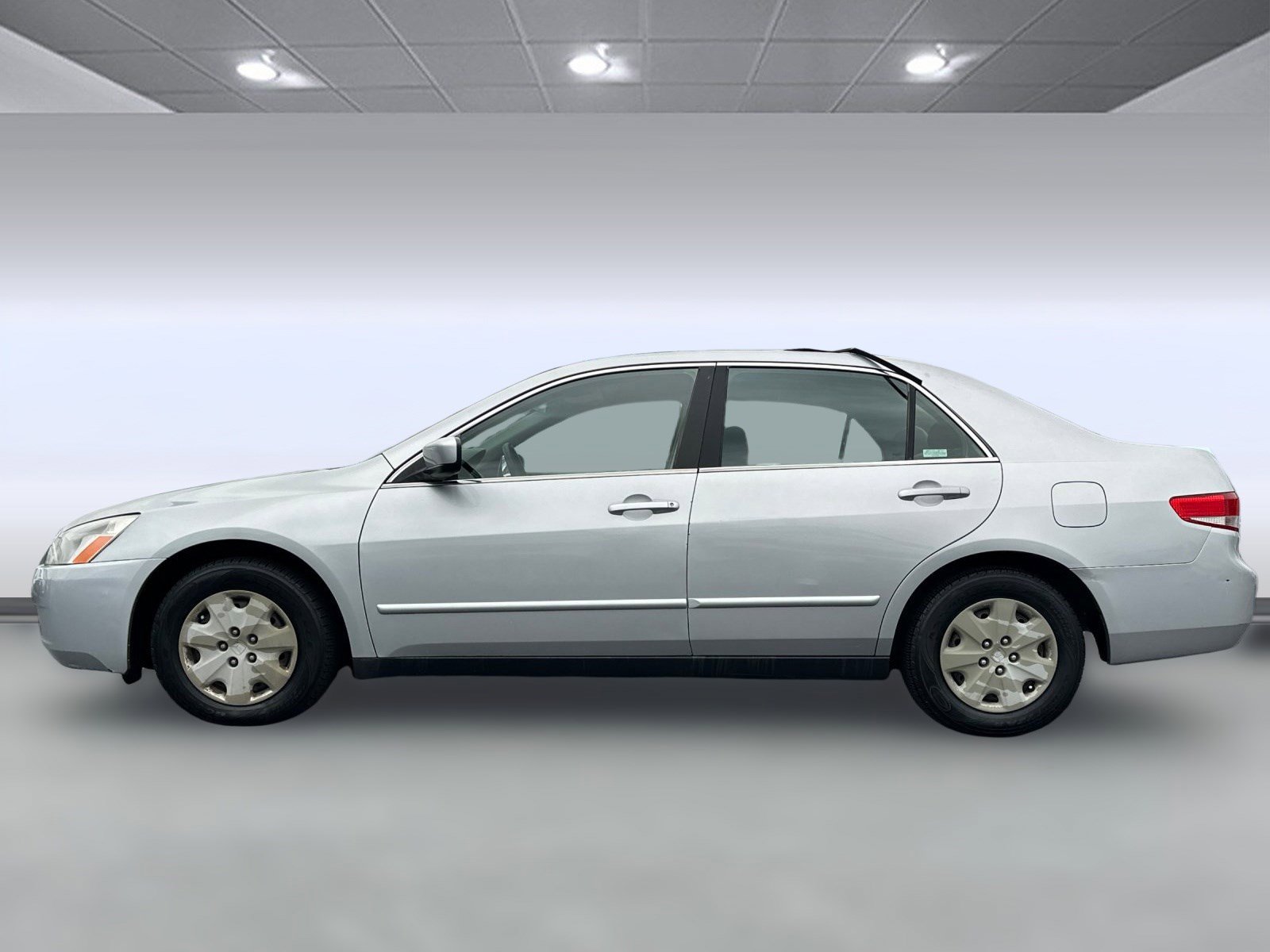 Used 2003 Honda Accord LX image 2