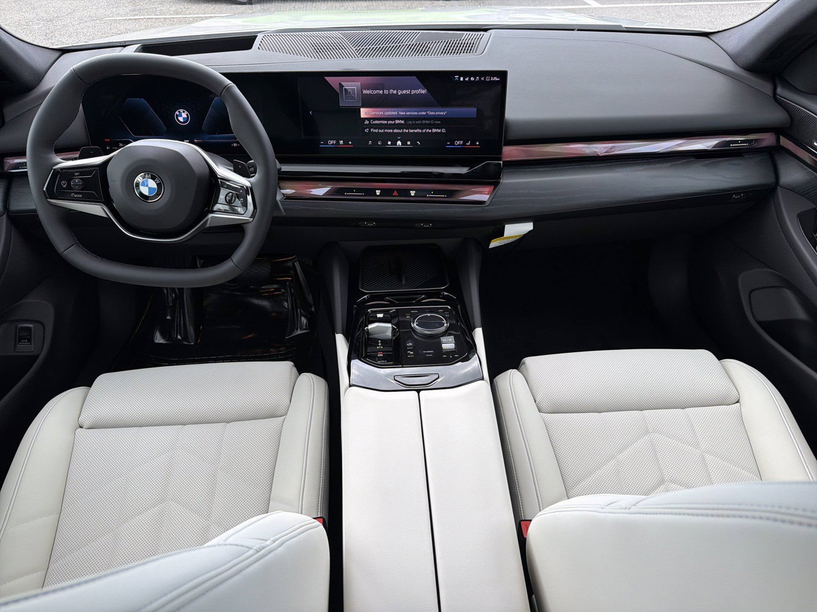 New 2027 BMW 540i xDrive w/ Premium Package AWD/4WD image 14