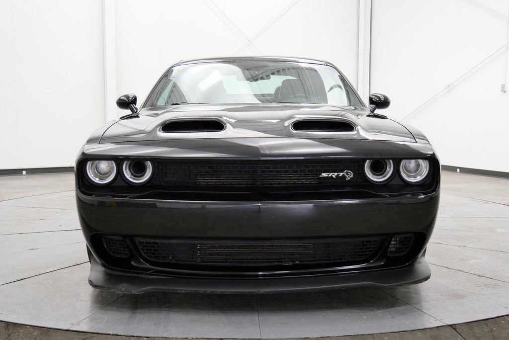 Used 2019 Dodge Challenger SRT Hellcat Redeye image 2