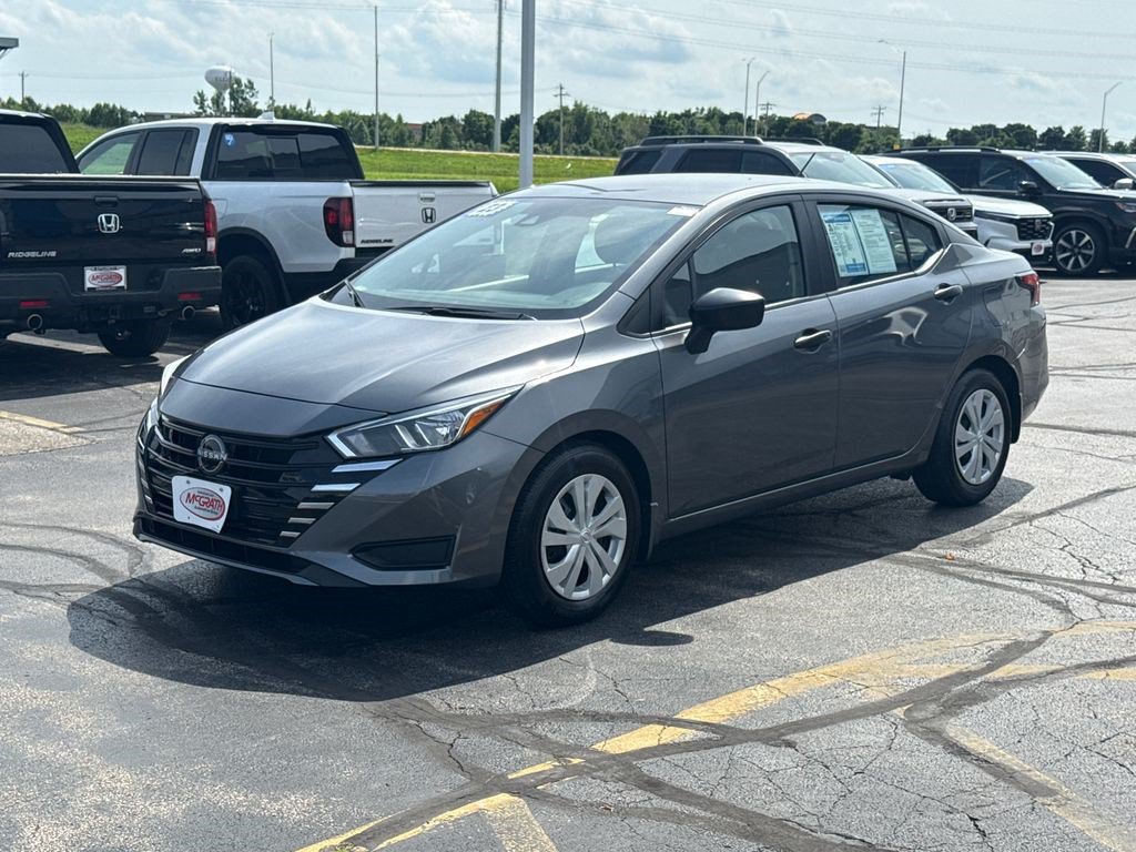 Used 2023 Nissan Versa S w/ Trunk Package FWD image 7