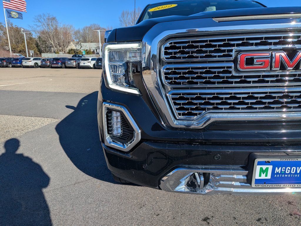 Used 2022 GMC Sierra 1500 Denali w/ Denali Premium Package image 10